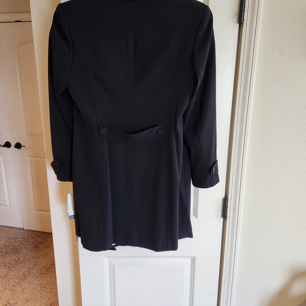 New Elegant Black Women's Coat - Picture 7 of 8